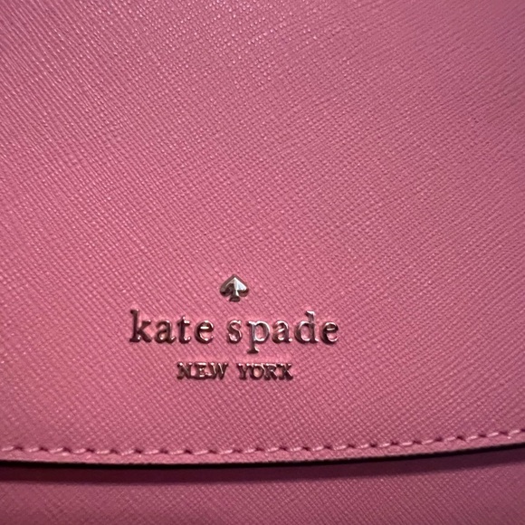 Kate Spade ~ Laurel Way Greer ~ Leather Crossbody Blossom Pink w/Chain. - Picture 6 of 8